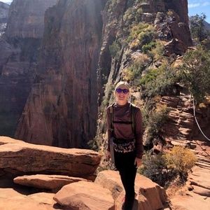 Meet your Posher, Kelsey